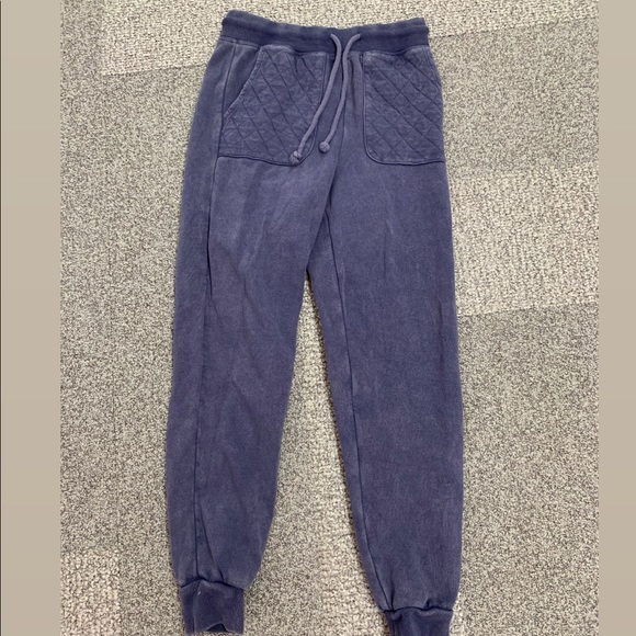 Blue sweatpants ! - Picture 1 of 1